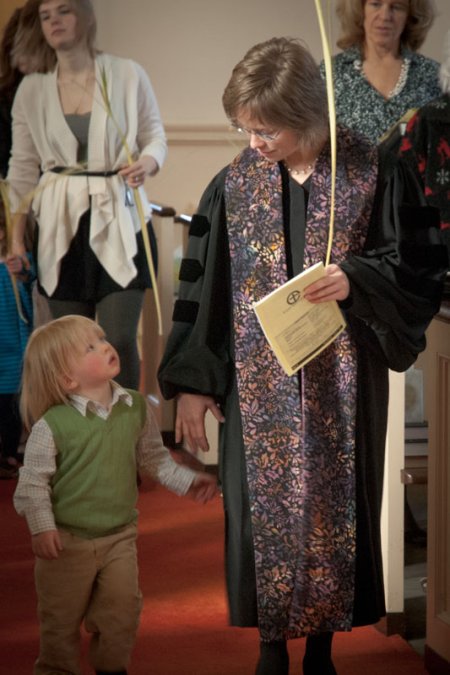 Procession of Palms during the opening hymn