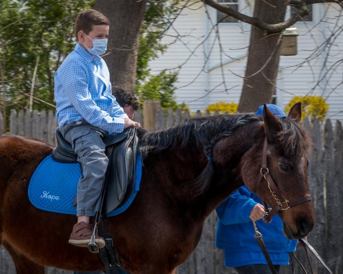 2022-04-10-Pony-Rides_3