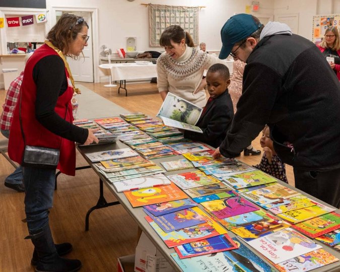 2023-12-16_Book-Fair_13