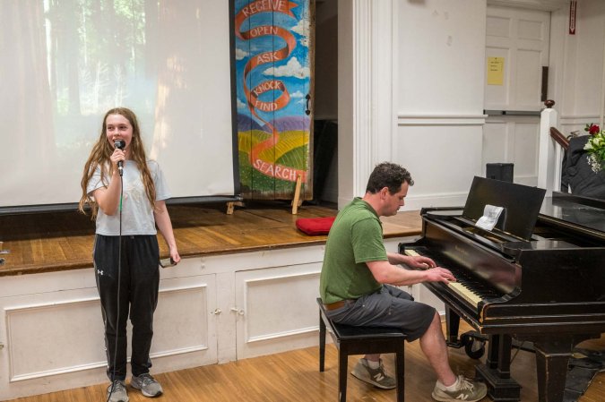 Abby Jackson and Benny Appleby concluded the party.